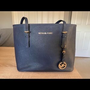 NAVY Michael Kors purse